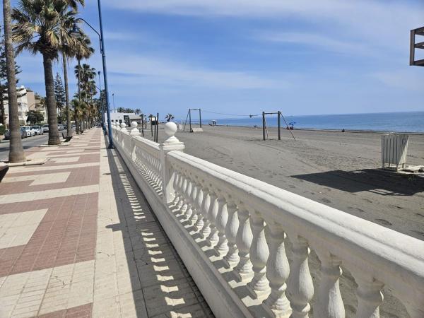 Продажа квартиры на Piso en Carretera el Morche, El Morche, Torrox, Торрокс
thumbnail 2