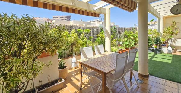 Ático en venta en Ático en Calle Pirandello, 8, El Tejar - Hacienda Bizcochero, Málaga, Málaga photo 1
