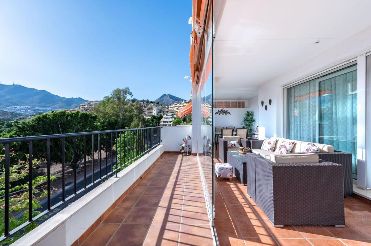 Продажа квартиры на Piso en Ronda Golf Este, 5, Cortijo Torrequebrada, Benalmádena, Бенальмадена
photo 2
