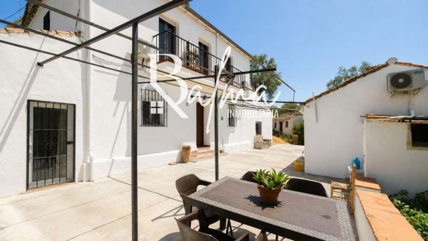 Частный шале на продаже в Casa o chalet en Arriate, Арриатe photo 1