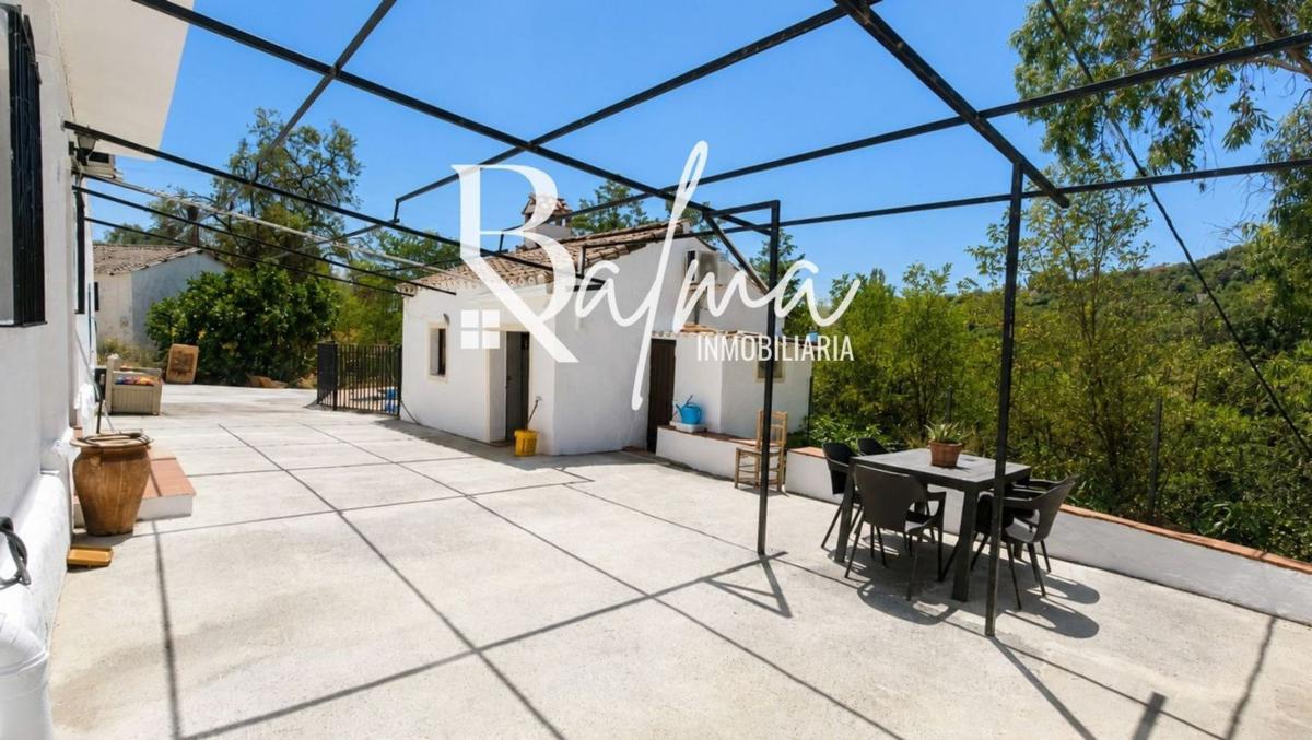 Продажа отдельного шале в Casa o chalet en Arriate, Арриатe photo 5