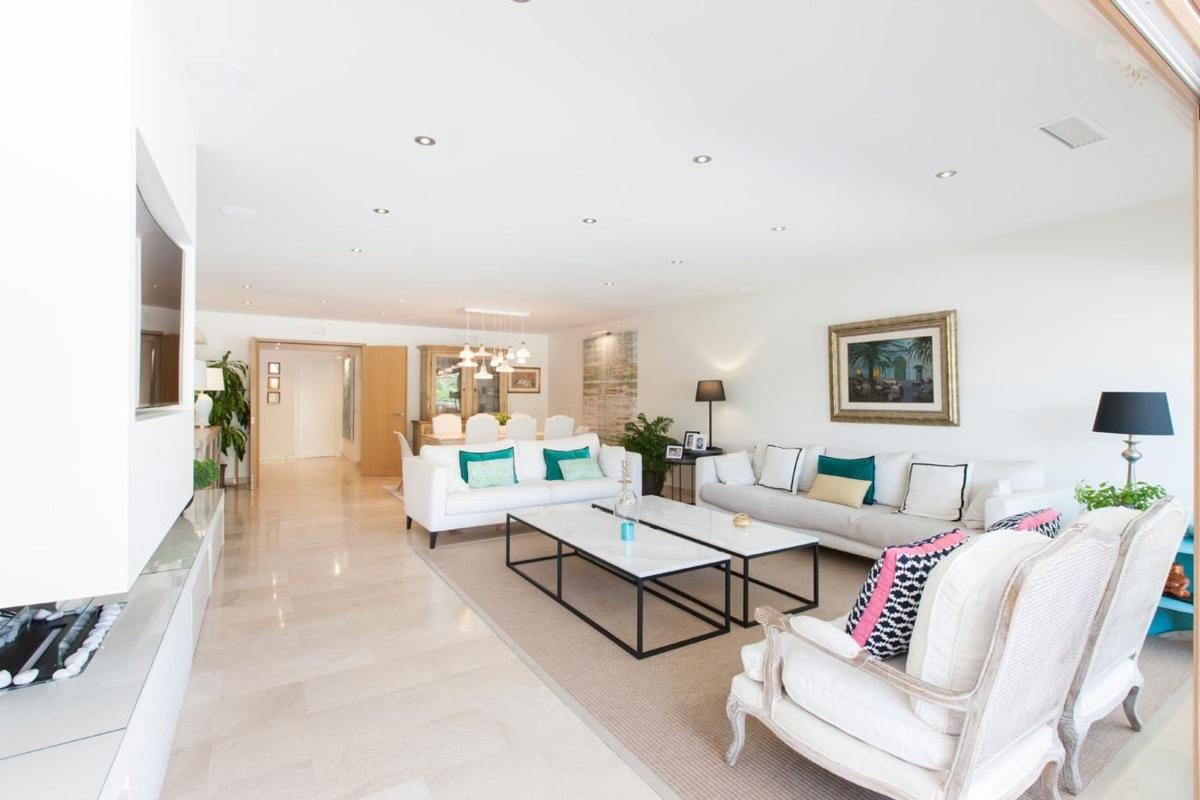 Venta de piso en Piso en Calle Cerro Andevalo, 81, Lomas de Marbella Club, Marbella, Marbella
photo 5