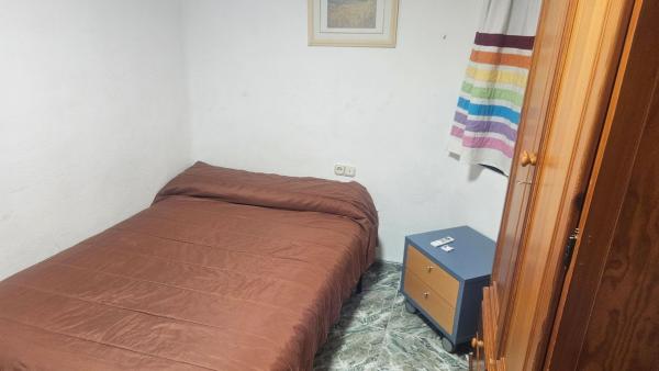 Sprzedaż mieszkania w Piso en Calle Almanzor, 8, Cruz del Humilladero - Los Tilos, Málaga, Málaga
thumbnail 3