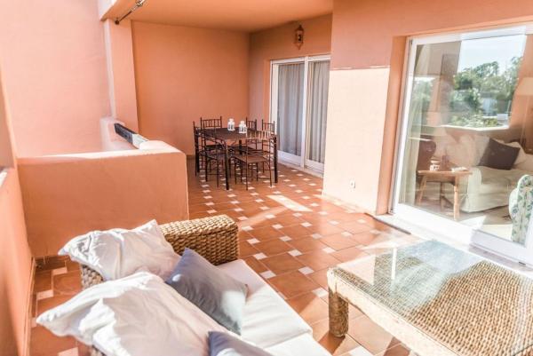 Venta de piso en Piso en Guadalmina Baja, Marbella, Marbella
 photo 4