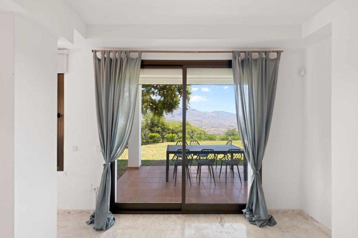 Продажа квартиры на Piso en La Mairena, Ojén, Охен
 photo 4