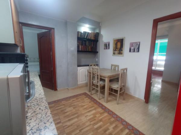 Sprzedaż mieszkania w Piso en Avenida Condes de San Isidro, 5, Zona Puerto Deportivo, Fuengirola, Fuengirola
 photo 3
