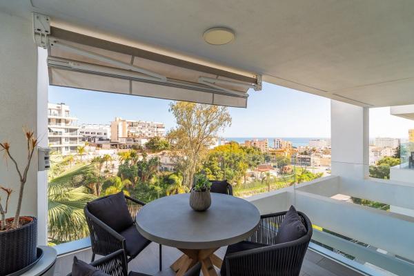 Venta de piso en Piso en Calle Aguilar, 34, La Leala - El Saltillo, Torremolinos, Torremolinos
thumbnail 2