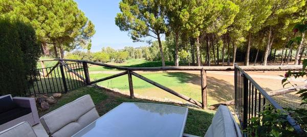 Chalet adosado en Avenida General Caffarena, 90, Buenavista-Lauro Golf, Alhaurín de la Torre photo 2