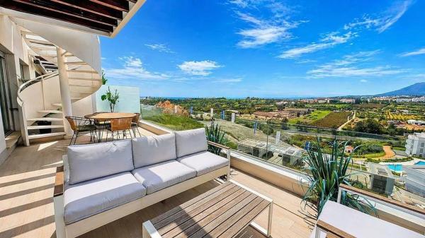 Duplex na sprzedaż w Dúplex en Camino Loma de Retamar, 4, Cancelada, Estepona, Estepona photo 1