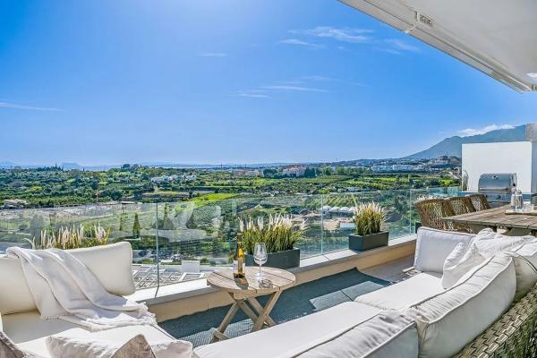 Продажа квартиры на Piso en Camino Loma de Retamar, 4, Cancelada, Estepona, Эстепона
 photo 2