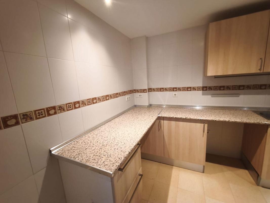 Продажа квартиры на Piso en Calle Artemisa s/n, Los Pacos, Fuengirola, Фуэнхирола
photo 3