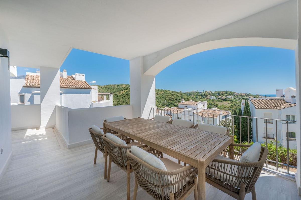 Продажа квартиры на Piso en Calle Diego de Almagro, 10, La Quinta, Benahavís, Бенахавис
photo 1
