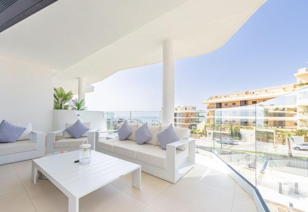 Venta de piso en Piso en Avenida Fuengirola, 10, El Higuerón, Fuengirola, Fuengirola
photo 1