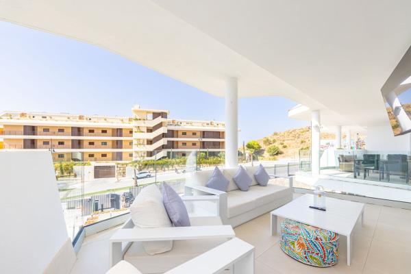 Venta de piso en Piso en Avenida Fuengirola, 10, El Higuerón, Fuengirola, Fuengirola
thumbnail 2