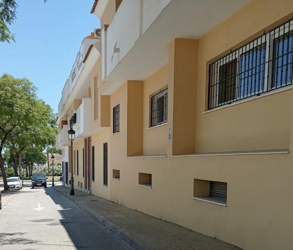 Venta de piso en Piso en Avenida de las Palmeras, Cancelada, Estepona, Estepona
photo 1