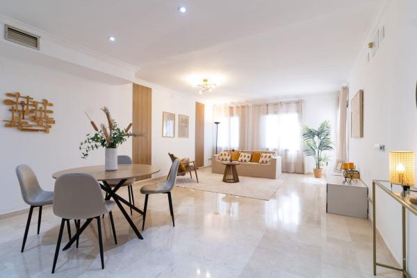 Venta de piso en Piso en Calle Ribera, 5, Puerto Banús, Marbella, Marbella
thumbnail 2