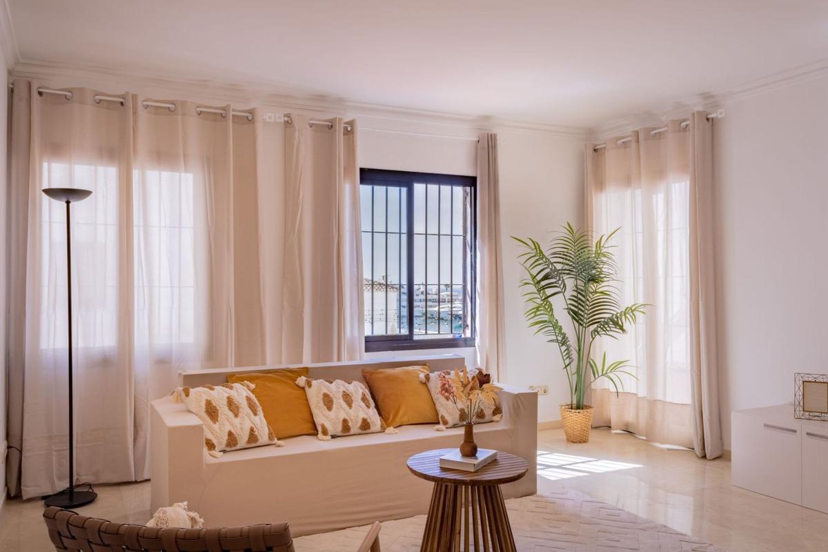 Venta de piso en Piso en Calle Ribera, 5, Puerto Banús, Marbella, Marbella
photo 4