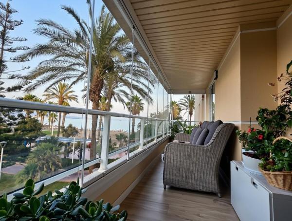 Venta de piso en Piso en Calle Pacífico, Pacífico, Málaga, Málaga
photo 1