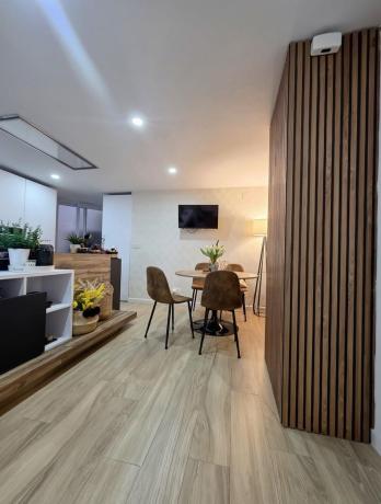 Venta de piso en Piso en Calle Pacífico, Pacífico, Málaga, Málaga
thumbnail 3