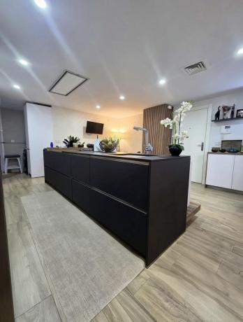 Venta de piso en Piso en Calle Pacífico, Pacífico, Málaga, Málaga
 photo 4