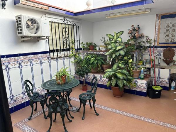 Venta de piso en Piso en Calle García de la Serna, 8, Calvario, Torremolinos, Torremolinos
photo 1
