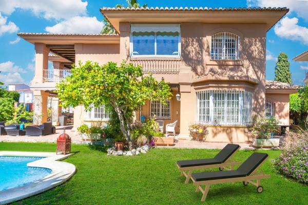 Casa o chalet independiente en Calle Codorniz, Torreblanca del Sol, Fuengirola photo 1