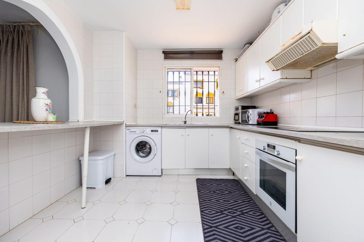 Venta de piso en Piso en Sitio de Calahonda, Mijas, Mijas
 photo 3