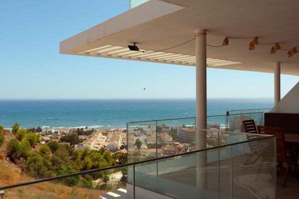 Sale of flat in Piso en Lo Cea - Los Cortijos, Rincón de la Victoria, Rincón de la Victoria
thumbnail 1
