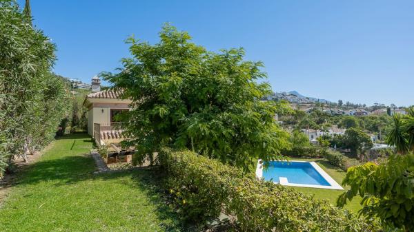 Casa o chalet independiente en Torre Esteril, Los Arqueros-Puerto del Almendro, Benahavís photo 2