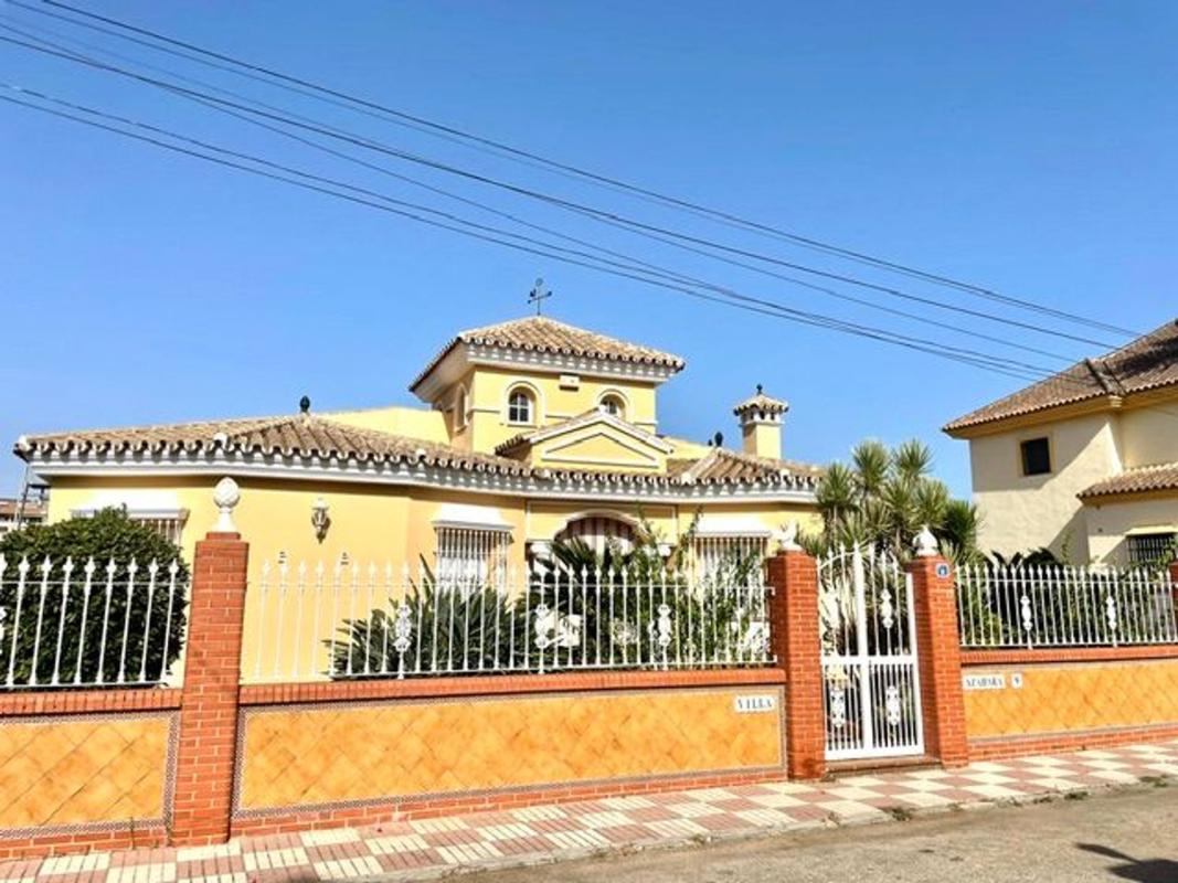 Propiedades en venta y alquiler en España photo 3