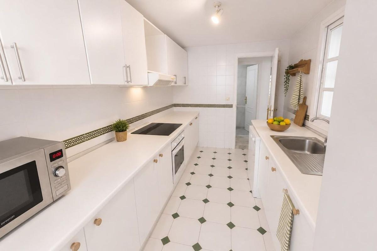 Venta de chalet adosado en Chalet adosado en Los Boliches, Fuengirola , Fuengirola photo 4