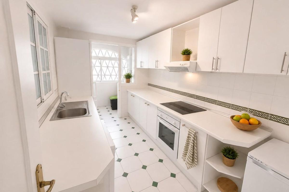 Venta de chalet adosado en Chalet adosado en Los Boliches, Fuengirola , Fuengirola photo 5