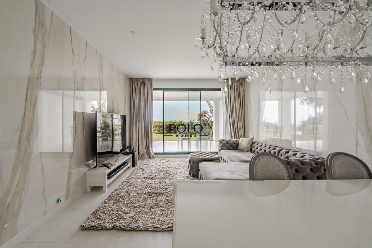 Продажа квартиры на Piso en Avenida Mirador de Estepona, 31, Altos de Estepona, Estepona, Эстепона
photo 4