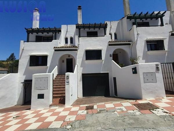 Casa o chalet independiente en El Castillo, Manilva photo 1