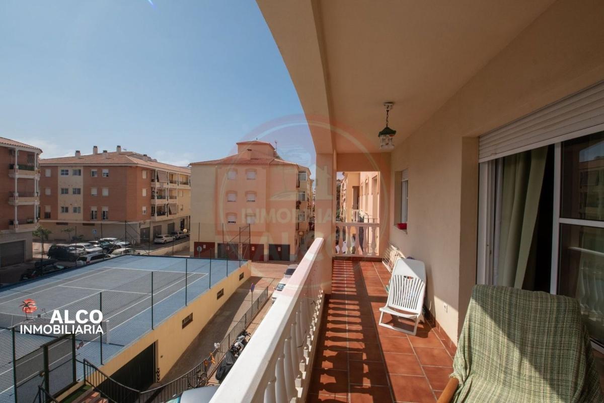 Venta de piso en Piso en Urbanización Santa Rosa, Torrox, Torrox
photo 3