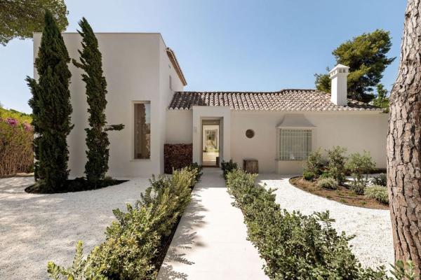 Casa o chalet independiente en Calle Azahar, Paraiso-Barronal, Estepona photo 1