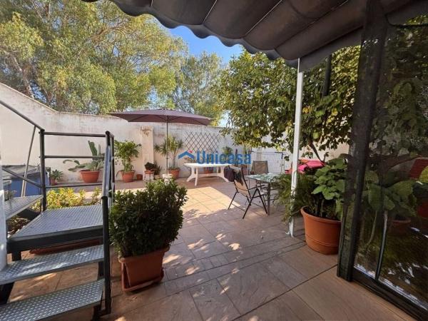 Venta de piso en Piso en Calle Granate, Puertosol - Santa Isabel, Málaga, Málaga
thumbnail 2