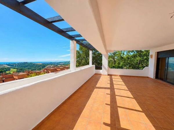 Venta de piso en Piso en Doña Julia Golf, Casares, Casares
 photo 4