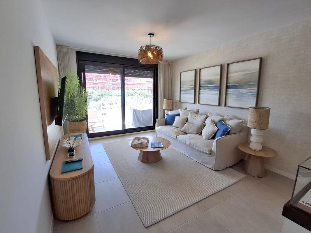 Venta de piso en Piso en Calle Chapí, Bahía Dorada, Estepona, Estepona
photo 3