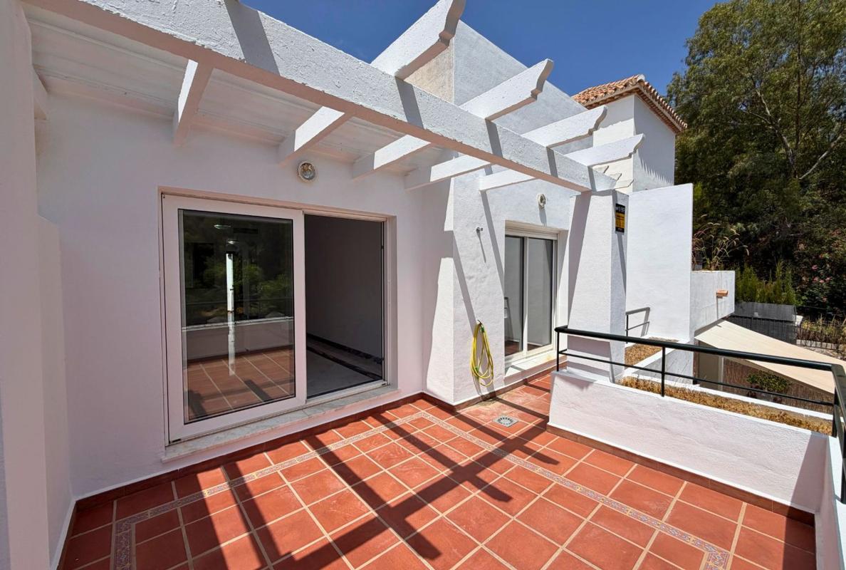 Sprzedaż poddasza w Ático en Aries-nva Andalucia h, 6, Los Naranjos, Marbella, Marbella photo 2