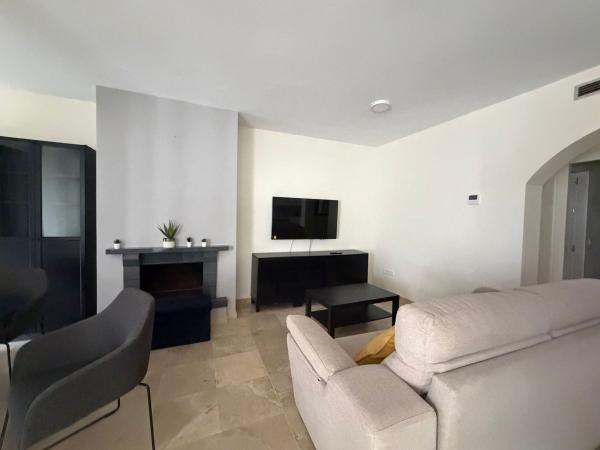 Venta de piso en Piso en Urbanización Los Pinos de Aloha, Aloha, Marbella, Marbella
 photo 3