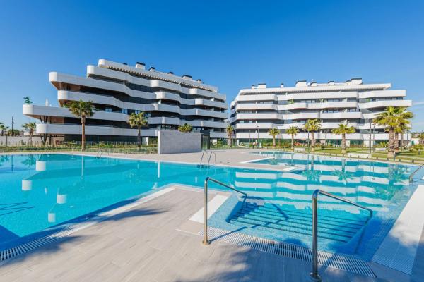 Аттик на продажу в Ático en Avenida Mar de Alborán, Los Álamos, Torremolinos, Торремолинос thumbnail 2
