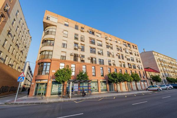 Penthouse for sale at Ático en Avenida de la Rosaleda, La Goleta - San Felipe Neri, Málaga, Málaga thumbnail 2