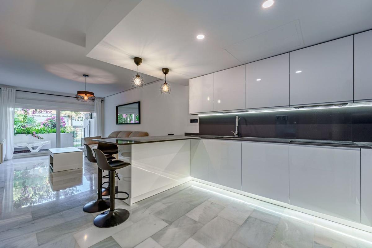 Продажа квартиры на Piso en Calle Montemedio, Sierra Blanca, Marbella, Марбелла
photo 3
