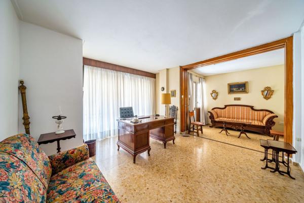 Sale of flat in Piso en Paseo Reding, Malagueta - Monte Sancha, Málaga, Málaga
photo 1
