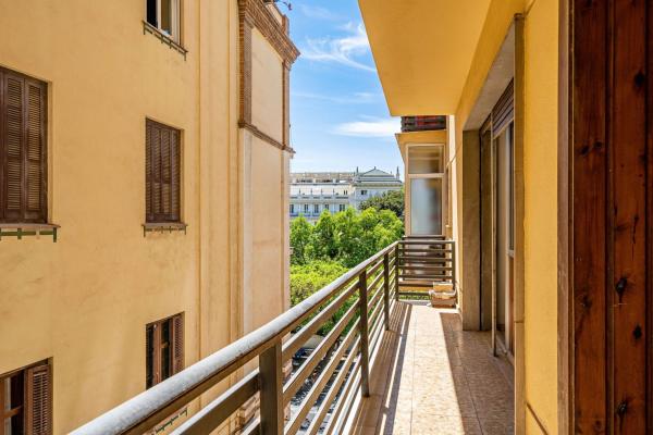 Sale of flat in Piso en Paseo Reding, Malagueta - Monte Sancha, Málaga, Málaga
thumbnail 2