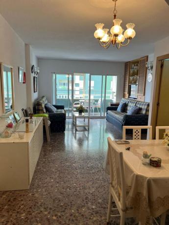 Venta de piso en Piso en Calle Santa Ana, Los Boliches, Fuengirola, Fuengirola
photo 1