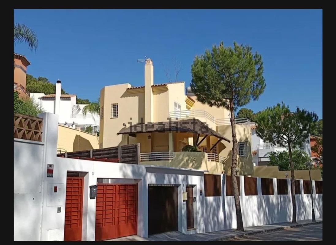 Propiedades en venta y alquiler en España photo 2