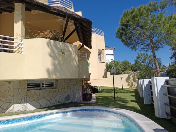 Casa o chalet independiente en Calle Manuel Barbadillo, El Pinar - Palacio de Congresos, Torremolinos photo 3