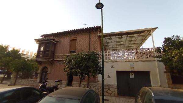 Chalet adosado en Avenida de Jorge Silvela, Ciudad Jardín, Málaga thumbnail 3